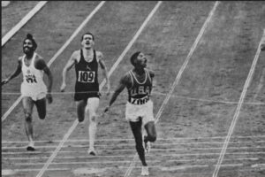 Double 1960 Olympic champion Davis dies